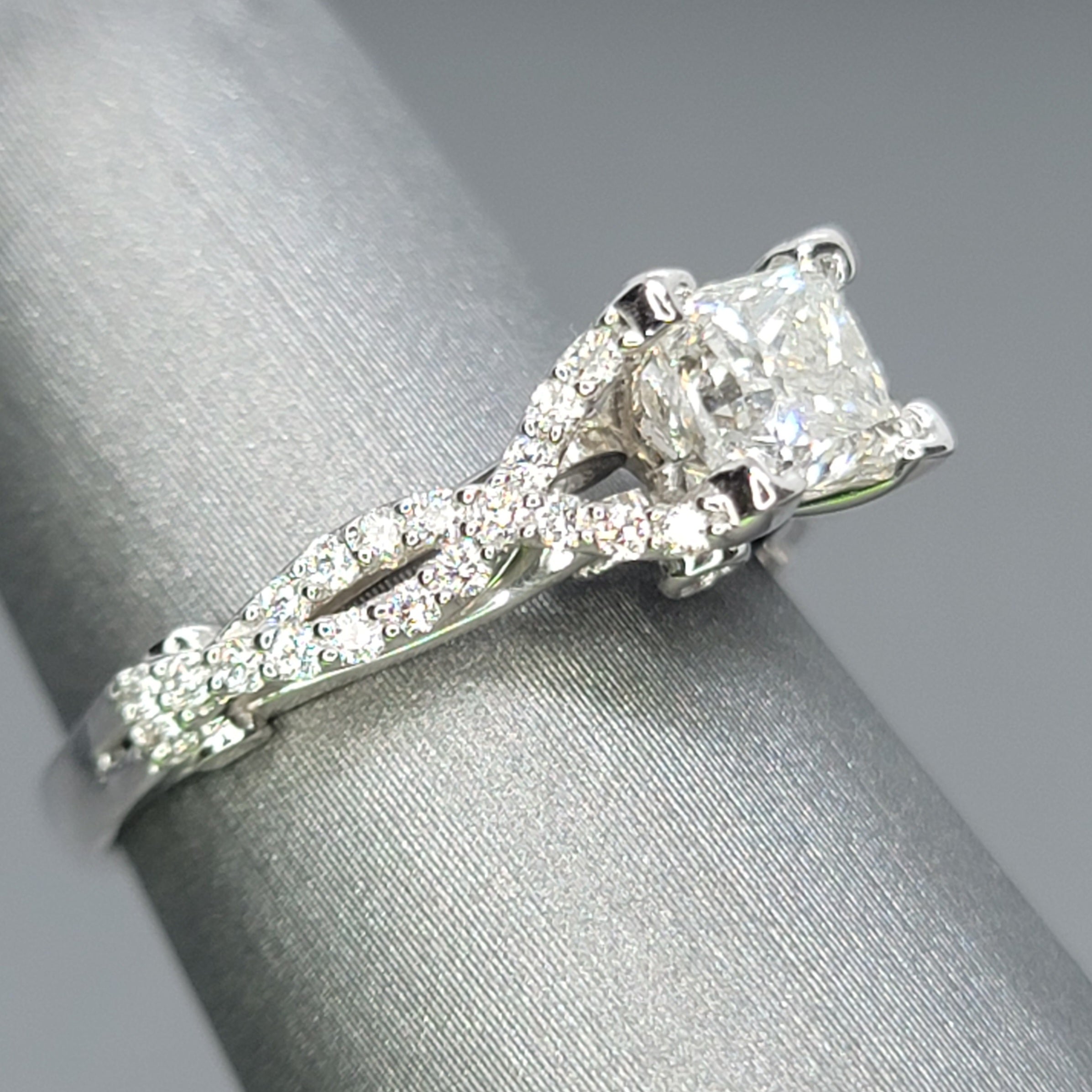 14kt Princess Cut Diamond Engagement Ring 1.20ctw