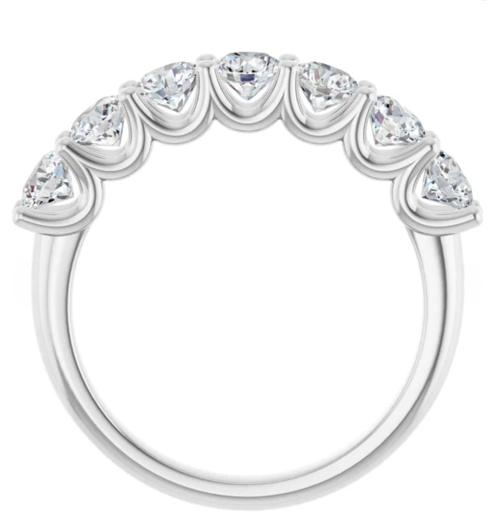 7 Diamond Band - 1.50ctw 14kt